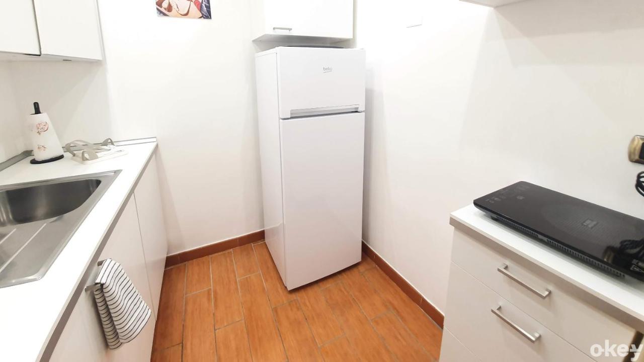 Dimora Donna Vittoria - Bari Vecchia Apartment ภายนอก รูปภาพ