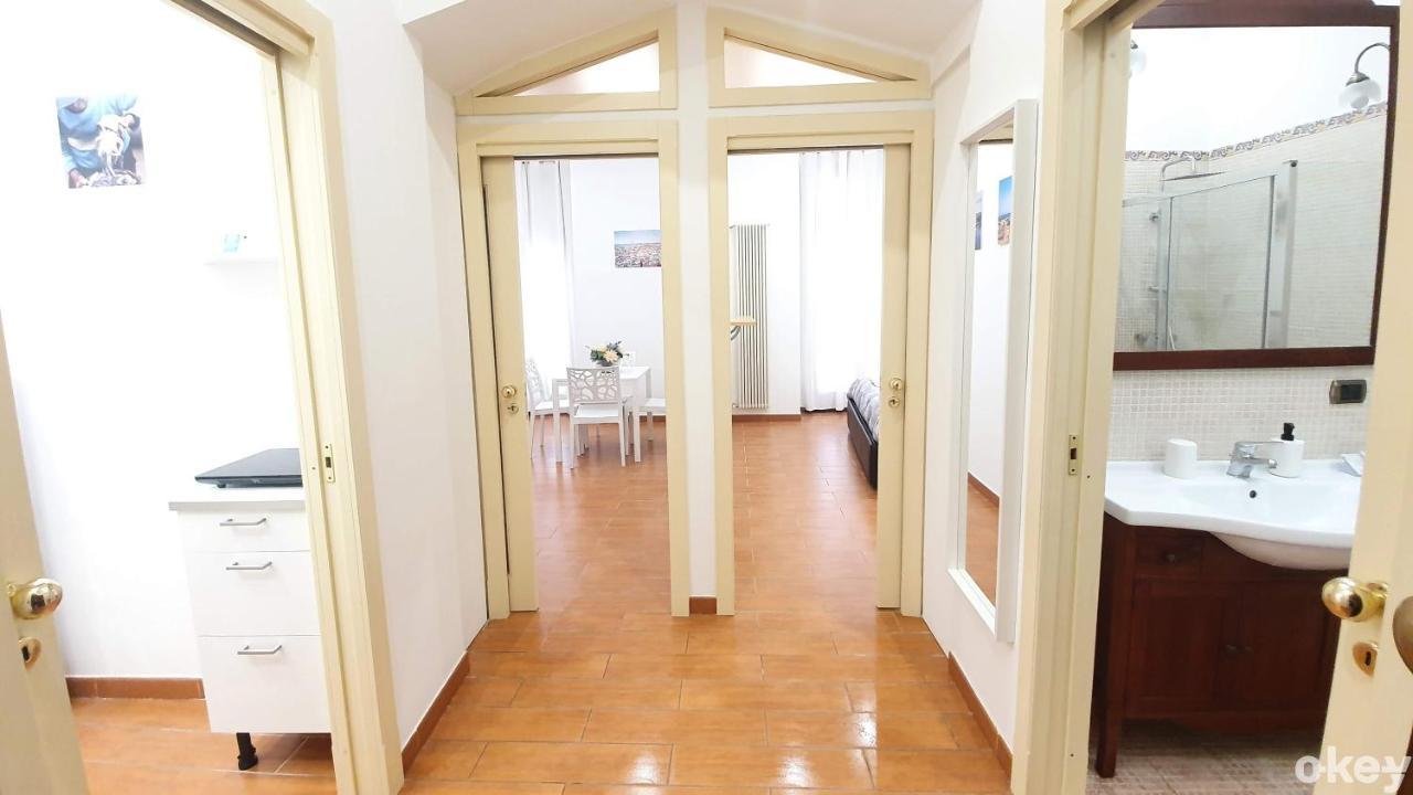 Dimora Donna Vittoria - Bari Vecchia Apartment ภายนอก รูปภาพ